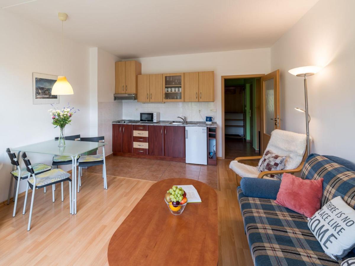 Apartment Slunecni Stran III By Interhome ยันสแก ลาสเนีย ภายนอก รูปภาพ